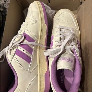 Adidas Women's Cream and Lavender Sneakers